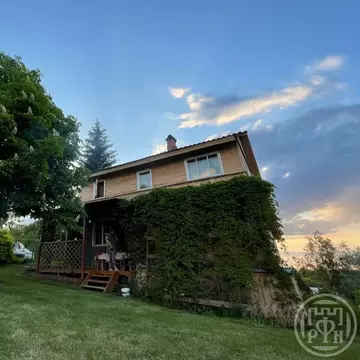 Дом в Ленинградская область, Лужский район, Скребловское с/пос, д. ...