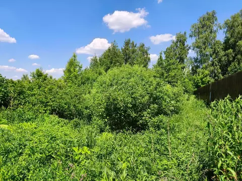 Участок в Московская область, Домодедово городской округ, с. ...