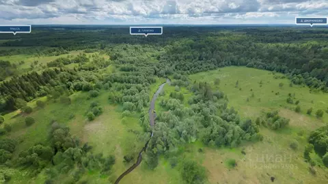 Участок в Тверская область, Вышневолоцкий муниципальный округ, д. ...