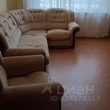 3-к кв. Омская область, Омск просп. Комарова, 27/1 (65.5 м)