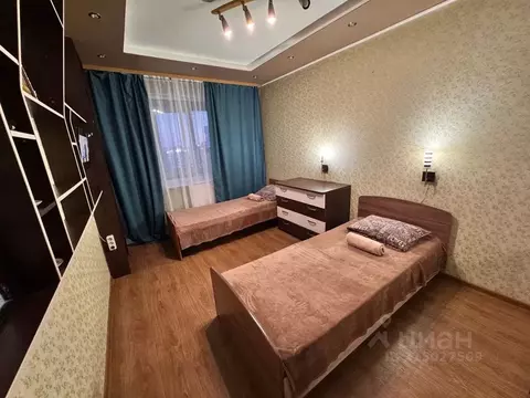 3-к кв. Ямало-Ненецкий АО, Новый Уренгой Ленинградский просп., 14 ...