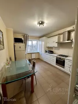 3-к кв. Астраханская область, Астрахань ул. Власова, 6 (106.0 м)