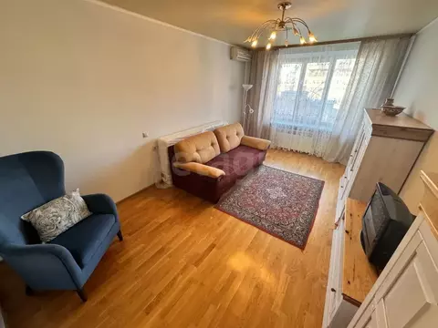 3-к кв. Тюменская область, Тюмень ул. Хохрякова, 32 (80.0 м)