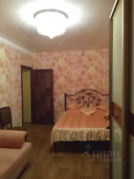 2-к кв. Севастополь просп. Генерала Острякова, 33 (50.0 м)