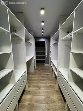 4-комнатная квартира: Тюмень, Рижская улица, 84 (104.7 м)