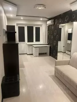 2-к кв. Самарская область, Самара ул. Алексея Толстого, 75 (70.0 м)