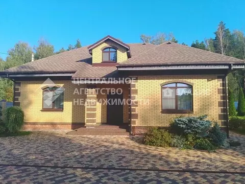 Дом в Рязанская область, Рязанский муниципальный округ, с. Казарь  ...