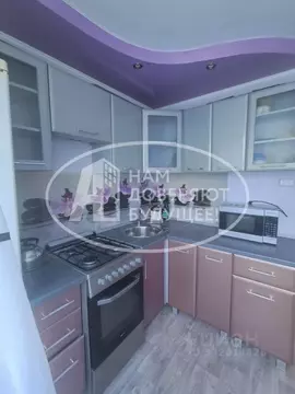 2-к кв. Пермский край, Губаха Октябрьский просп., 7 (43.4 м)