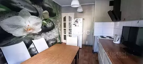 3-к кв. Алтайский край, Бийск Стахановская ул., 1 (63.0 м)