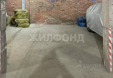 Гараж в Новосибирская область, Новосибирск Военная ул., 9/1 (16 м)