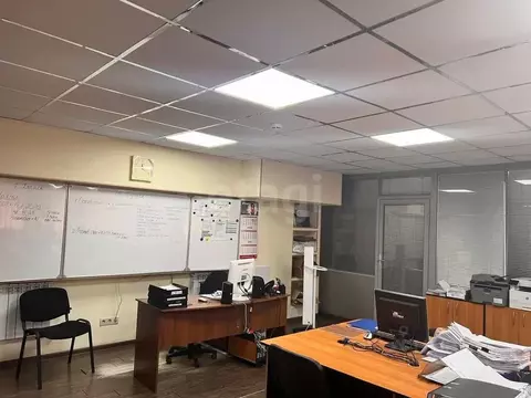 Офис в Ростовская область, Ростов-на-Дону просп. Ленина, 81/1 (249 м)