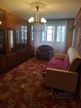 2-к кв. Ленинградская область, Гатчина ул. Авиатриссы Зверевой, 13 ...