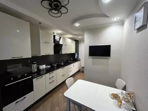 3-к кв. Московская область, Красногорск ул. Игоря Мерлушкина, 8 (72.0 ...