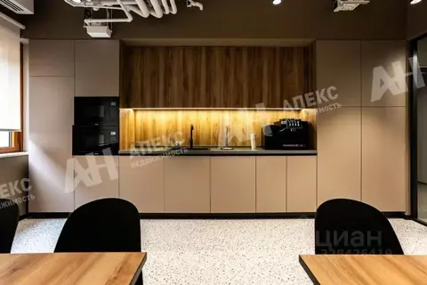 Помещение свободного назначения в Москва Тверская ул., 16С1 (1757 м)