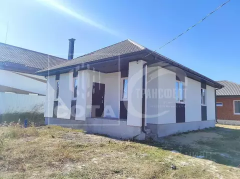 Дом в Воронежская область, с. Новая Усмань, Радуга мкр ул. Хвойная, 27 ...