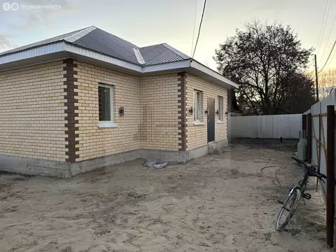 Дом в микрорайон Казарово, Родная улица (100 м)