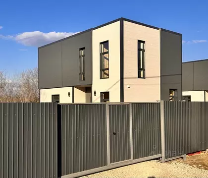 Дом в Приморский край, Надеждинское с/пос  (120 м)