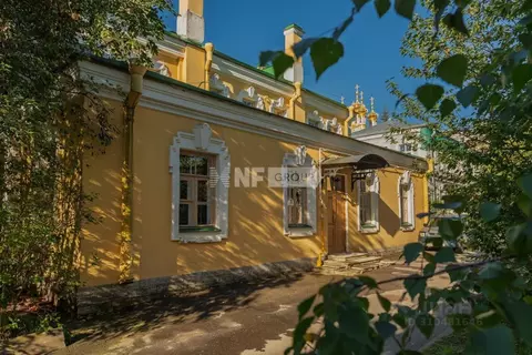 Дом в Санкт-Петербург, Санкт-Петербург, Пушкин Садовая ул., 10 (311 м)