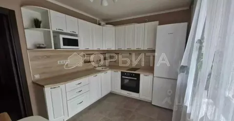 2-к кв. Тюменская область, Тюмень ул. Федюнинского, 58к2 (58.6 м)