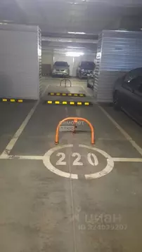 Гараж в Москва Волоколамское ш., 71к2 (12 м)