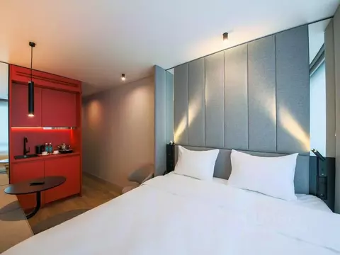 1-к кв. Санкт-Петербург ул. Салова, 61 (19.0 м)