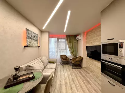 1-к кв. Тюменская область, Тюмень ул. Мельникайте, 32к2 (55.0 м)