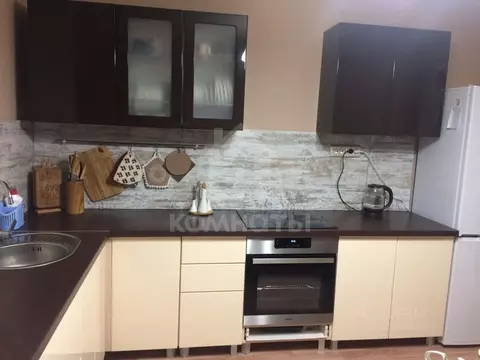 2-к кв. Воронежская область, Воронеж ул. Димитрова, 131 (67.0 м)