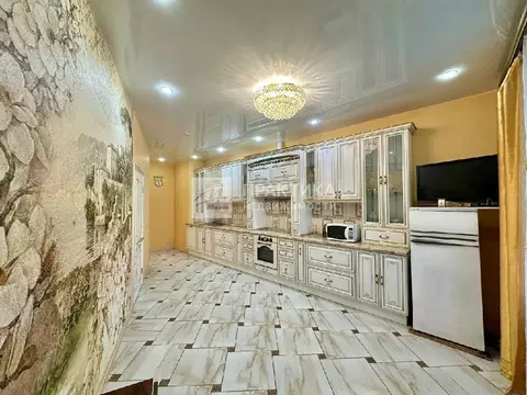 Продается 3-комнатная квартира