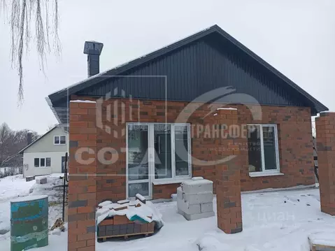 Дом в Воронежская область, с. Новая Усмань ул. Советская, 271 (80 м)