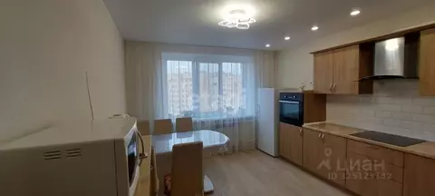 2-к кв. Тюменская область, Тюмень ул. Пермякова, 69к2 (72.6 м)