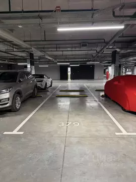 Гараж в Москва ул. Эдуарда Стрельцова, 2к1 (17 м)