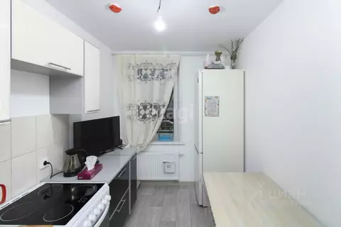 2-к кв. Тюменская область, Тюмень ул. Республики, 204к14 (66.9 м)