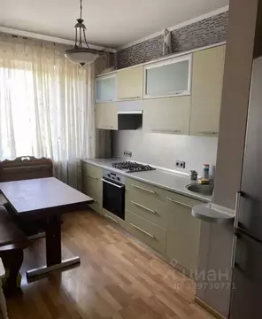 3-к кв. Крым, Симферополь ул. Бела Куна, 9 (60.0 м)