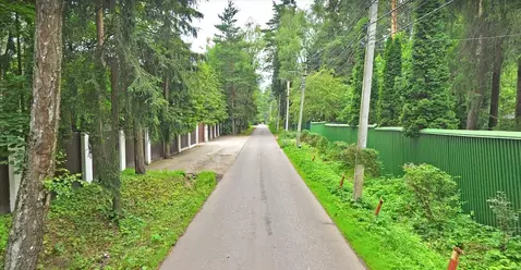 Участок в Москва пос. ДСК Мичуринец, ул. Горького, 7 (34.77 сот.)