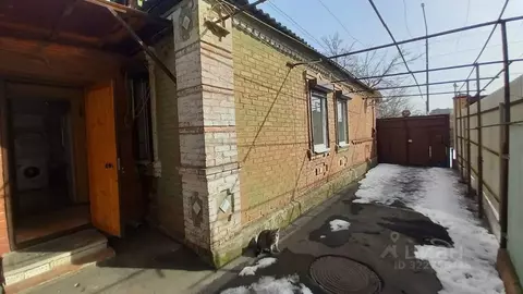 Дом в Ростовская область, Ростов-на-Дону пос. Орджоникидзе, ул. 1-я ...