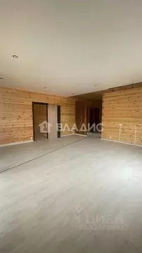 Дом в Бурятия, Иволгинский район, Гурульбинское с/пос, с. Гурульба  ...