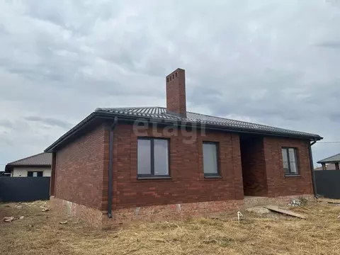 Дом в Ростовская область, Аксайский район, Грушевская ст-ца пер. ...