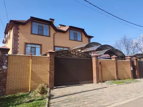 Дом в Краснодарский край, Краснодар Горхутор мкр, ул. Званая (412 м)