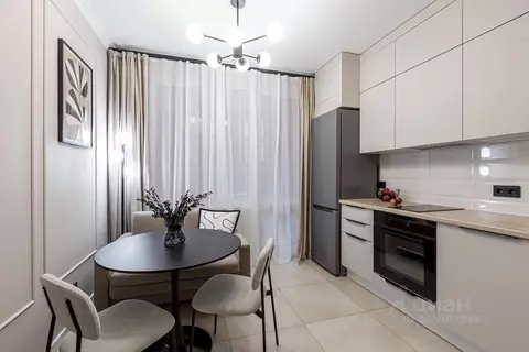 1-к кв. Москва ул. Светланова, 11к1 (43.0 м)