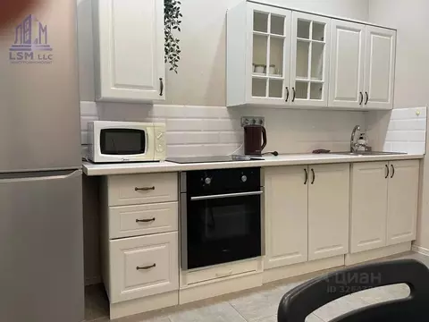 1-к кв. Санкт-Петербург Ново-Александровская ул., 14 (39.7 м)