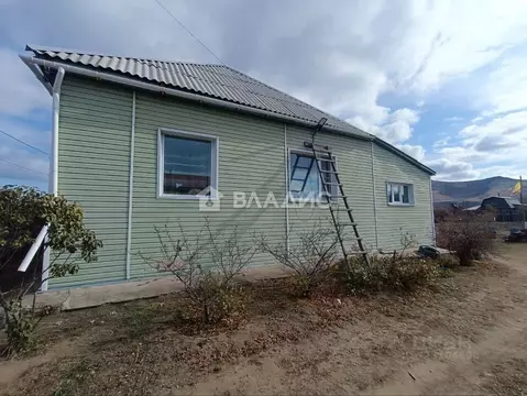 Дом в Бурятия, Тарбагатайский район, Саянтуйское с/пос, с. Нижний ...