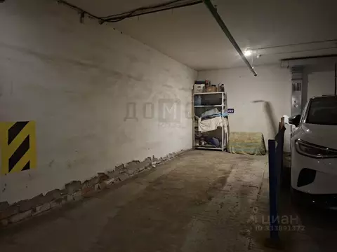 Гараж в Свердловская область, Екатеринбург ул. Павла Шаманова, 42А (15 ...