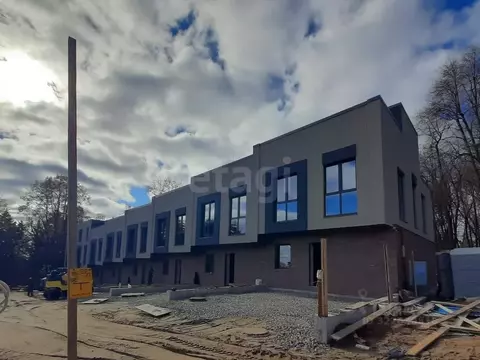 Таунхаус в Пермский край, Пермь Абаканская ул., 39 (200 м)