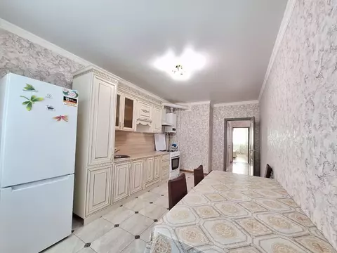 2-к кв. Кабардино-Балкария, Нальчик ул. Шарданова (74.0 м)