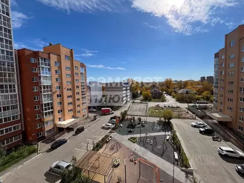 1-к кв. Иркутская область, Иркутск ул. Освобождения, 132 (63.0 м)