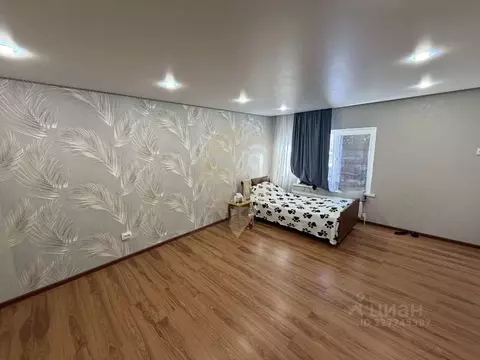 Дом в Белгородская область, Старый Оскол ул. Зеленое кольцо (150 м)