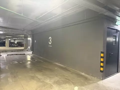 Гараж в Москва Мосфильмовская ул., 74Б (23 м)