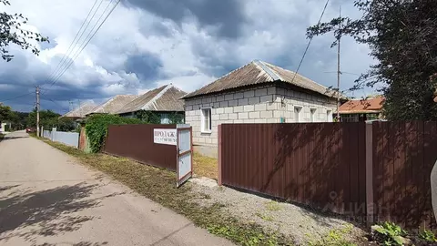 Дом в Воронежская область, Верхнехавский район, Углянское с/пос, пос. ...