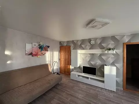 2-к кв. Свердловская область, Верх-Нейвинский пгт ул. Ленина, 18 (46.0 ...