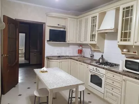 3-к кв. Воронежская область, Воронеж ул. Генерала Лизюкова, 10 (87.8 ...